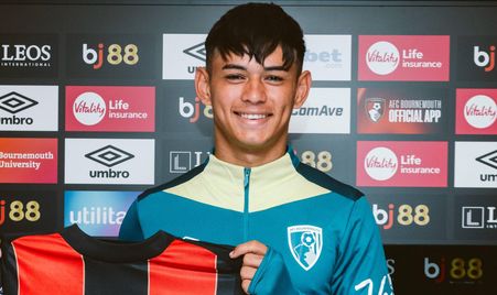 笼罩着球队 笼罩着球队