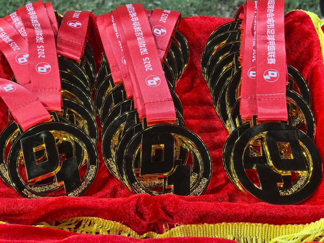 五甲联赛南一区球队巡礼:深圳市碧波联足球俱乐部 五甲联赛南一区球队巡礼:深圳市碧波联足球俱乐部